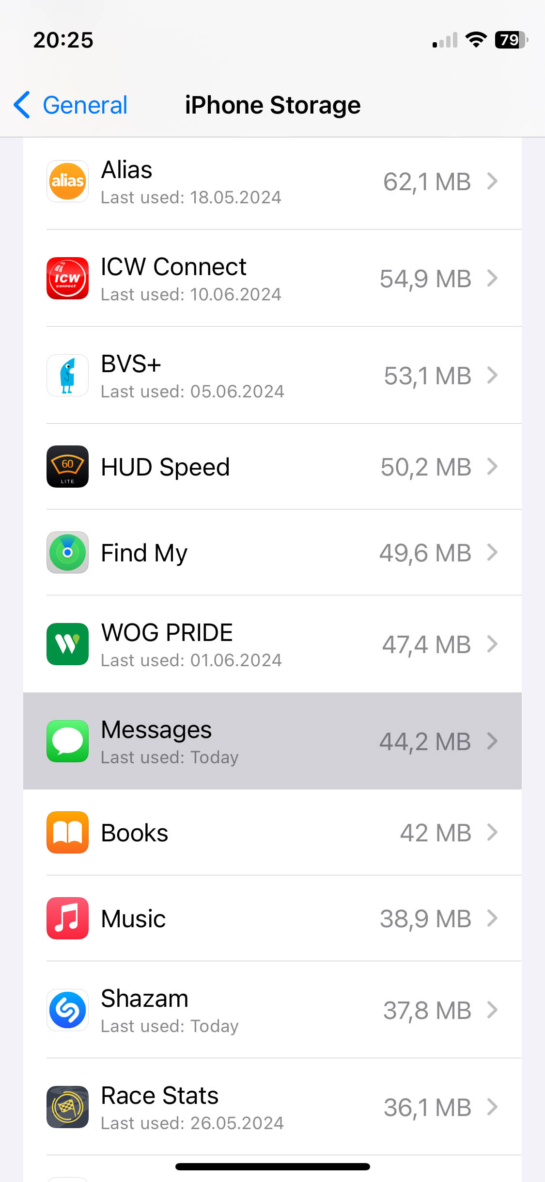 open messages in storage settings